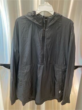 Smartwool Black Hooded Half-Zip lightweight Windbreaker Pullover women’s medium